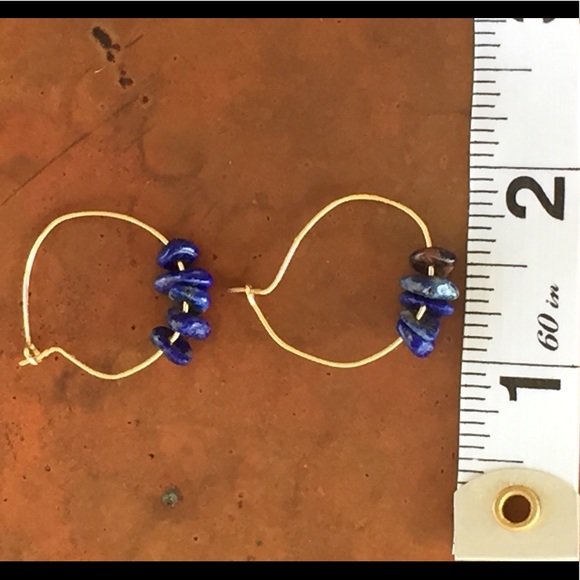 Vintage Earrings - gold hoops w lapis beads - Picture 5 of 5